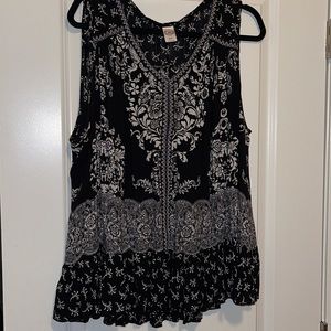 Black and White Bila Top